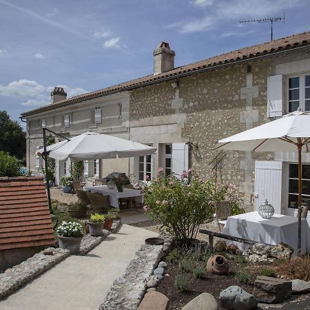 Le Boisdalon Bed & Breakfast Yviers ภายนอก รูปภาพ